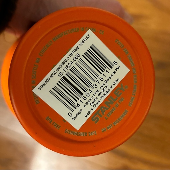 NEW Orange Stanley travel cup 40 oz - Picture 4 of 6